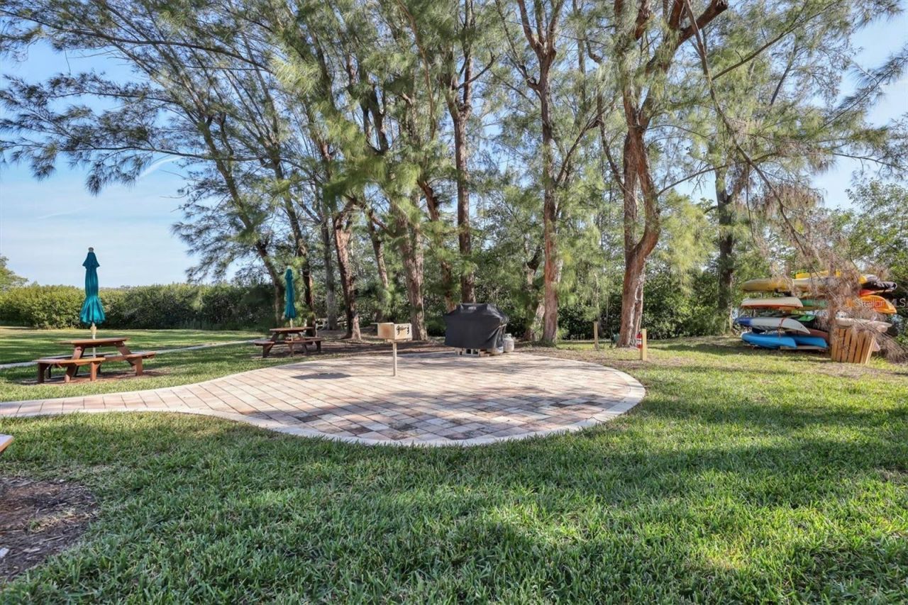 3240 Gulf Of Mexico Drive , Unit B402, Longboat Key, FL 34228 Photo