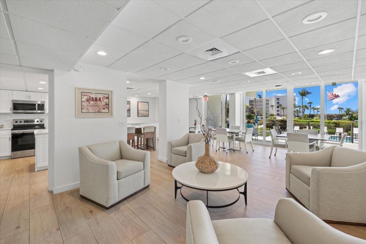 3240 Gulf Of Mexico Drive , Unit B402, Longboat Key, FL 34228 Photo