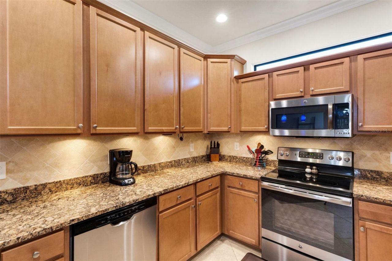 6780 Willowshire Way, Bradenton, FL 34212 Photo