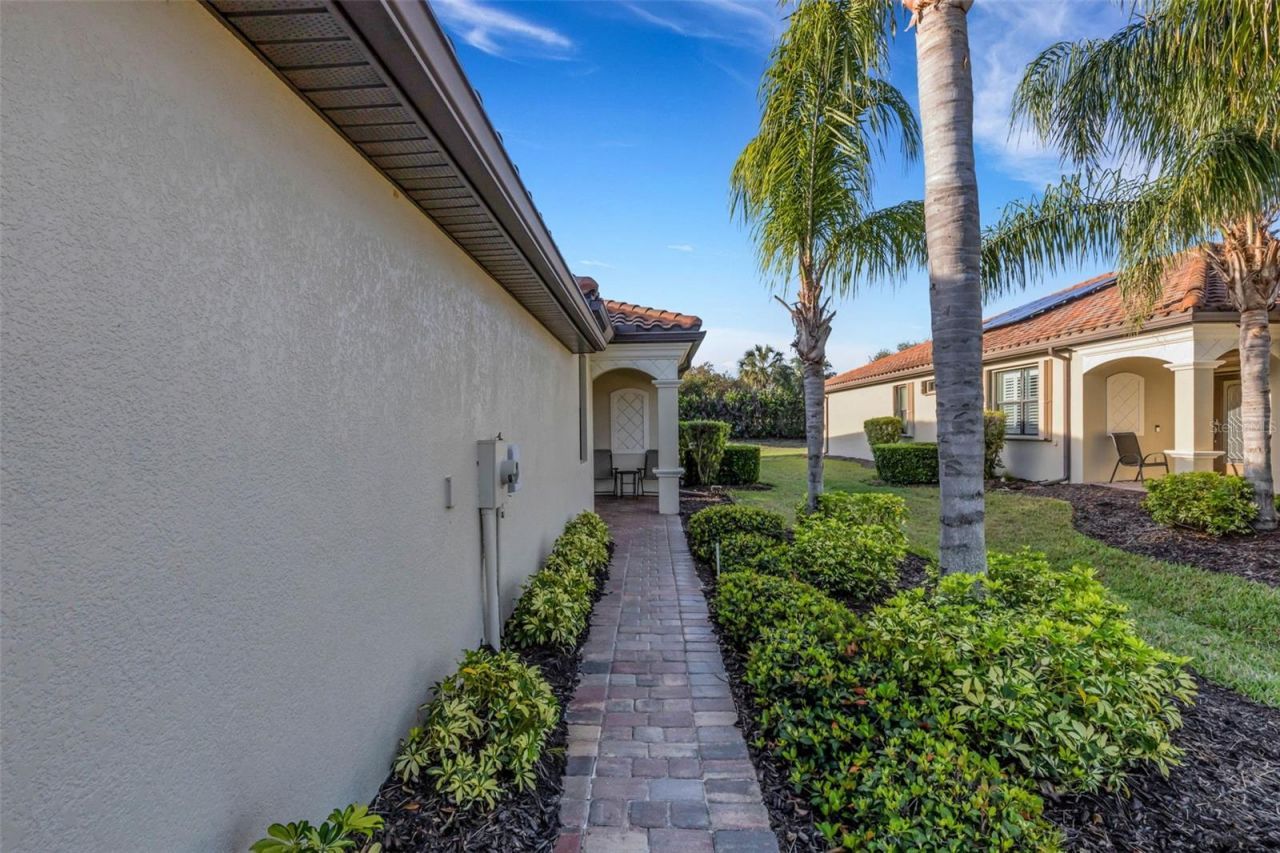 6780 Willowshire Way, Bradenton, FL 34212 Photo