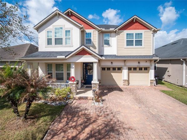8986 FULLERWOOD AVENUE, ORLANDO, FL 32832