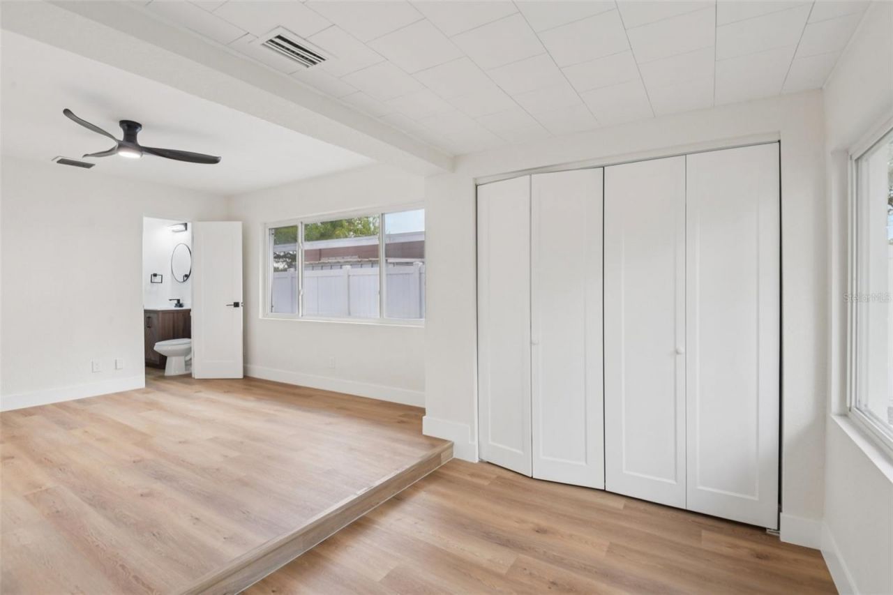 920 43rd Avenue Ne, Saint Petersburg, FL 33703 Photo