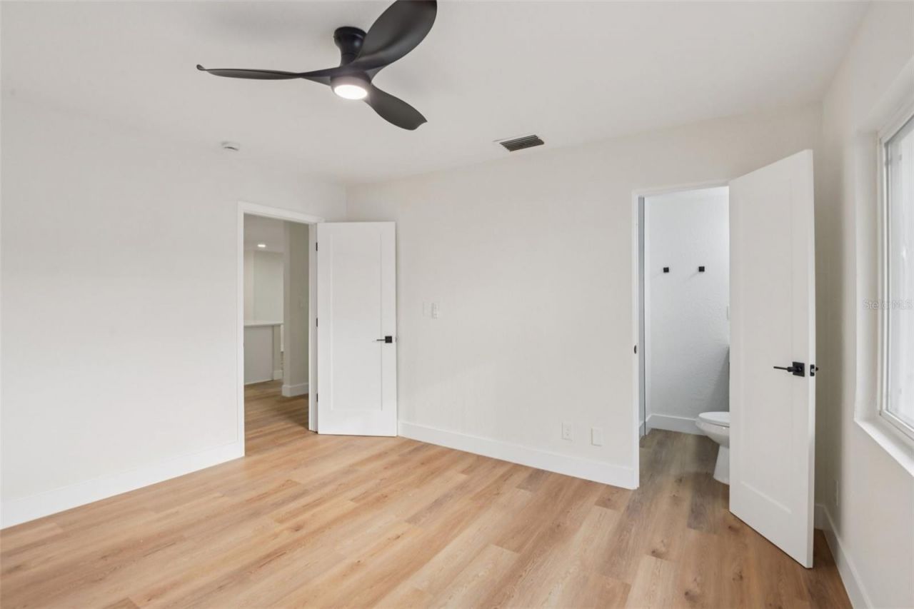 920 43rd Avenue Ne, Saint Petersburg, FL 33703 Photo