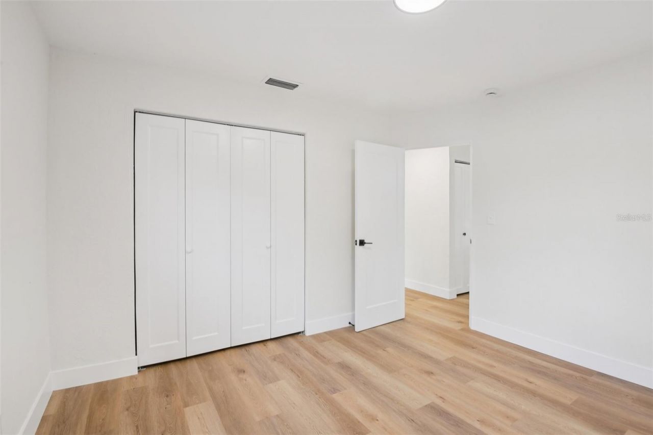 920 43rd Avenue Ne, Saint Petersburg, FL 33703 Photo