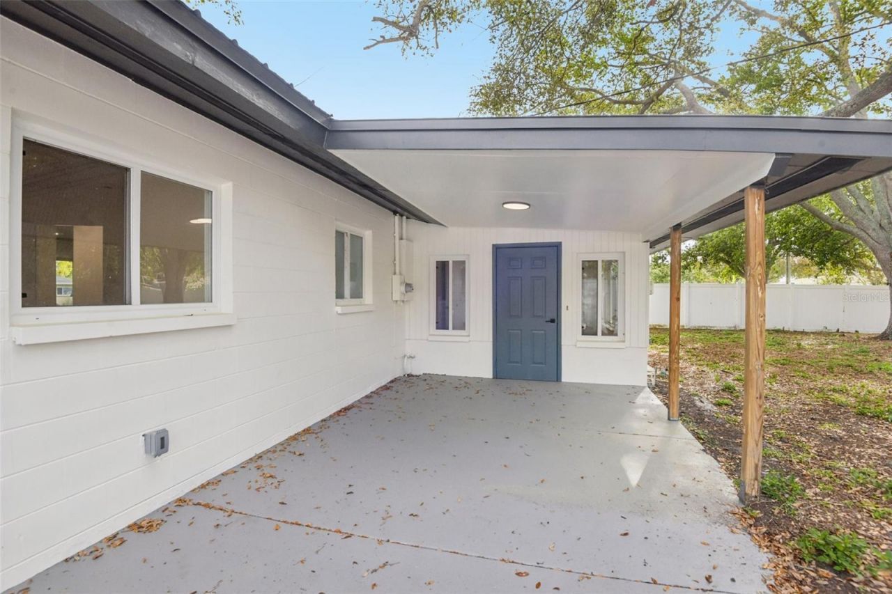 920 43rd Avenue Ne, Saint Petersburg, FL 33703 Photo