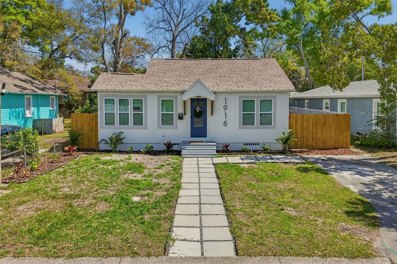 1916 35th Street S, Saint Petersburg, FL 33711 Photo