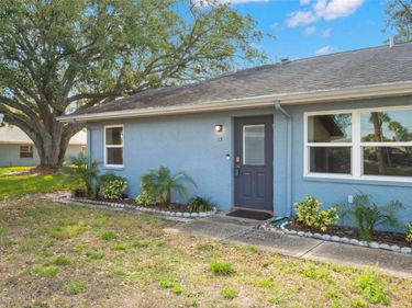 1904 CANTERBURY LANE , Unit 13, SUN CITY CENTER, FL 33573