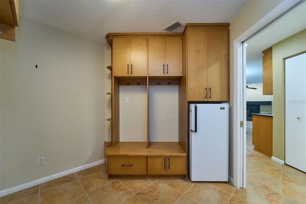 2262 Willowbrook Drive, Clearwater, FL 33764 Photo