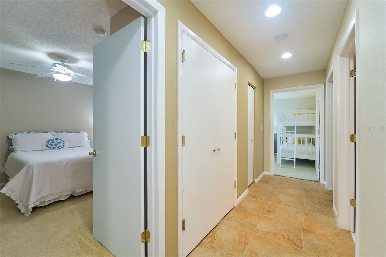 2262 Willowbrook Drive, Clearwater, FL 33764 Photo