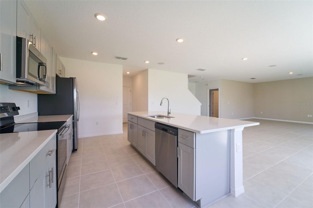 2575 Driftwood Street, Auburndale, FL 33823 Photo