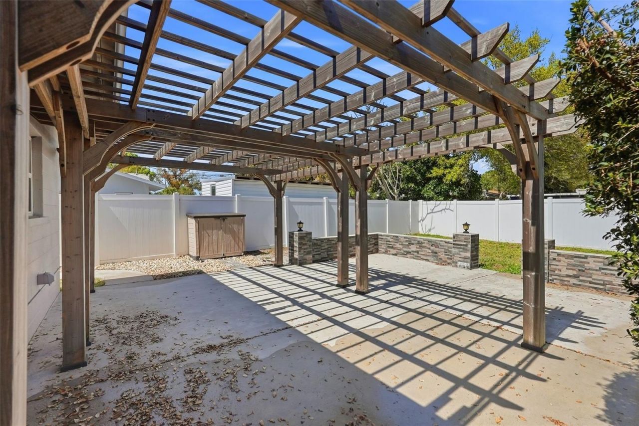 2483 66th Terrace S, Saint Petersburg, FL 33712 Photo