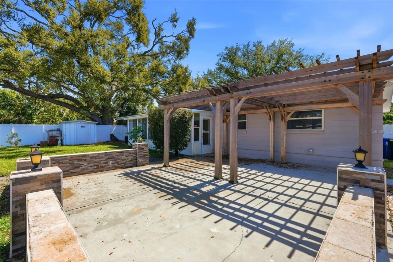 2483 66th Terrace S, Saint Petersburg, FL 33712 Photo