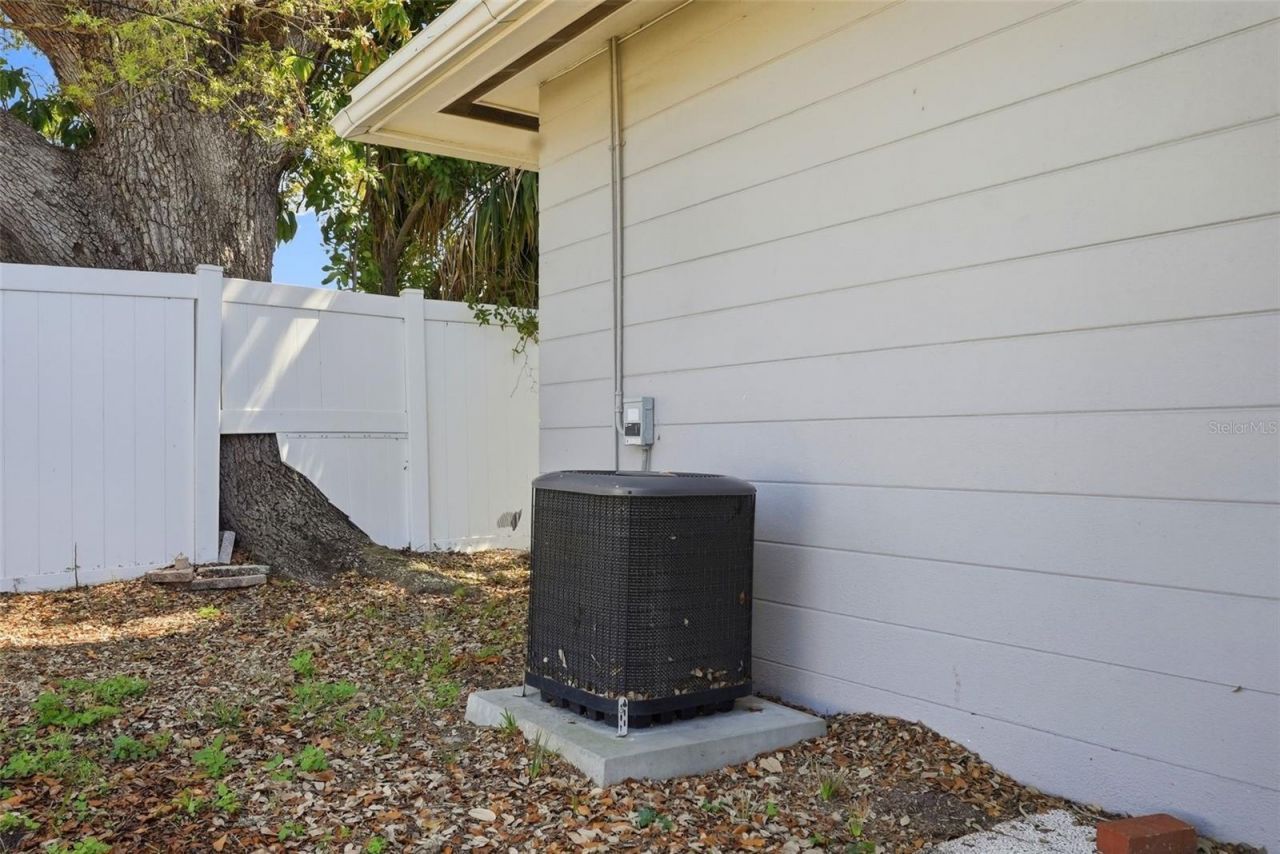 2483 66th Terrace S, Saint Petersburg, FL 33712 Photo