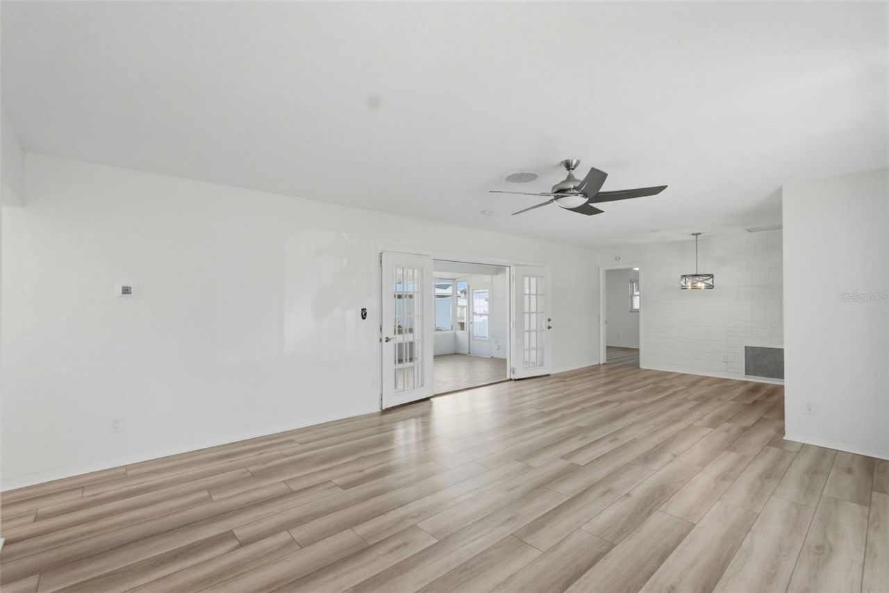 2483 66th Terrace S, Saint Petersburg, FL 33712 Photo