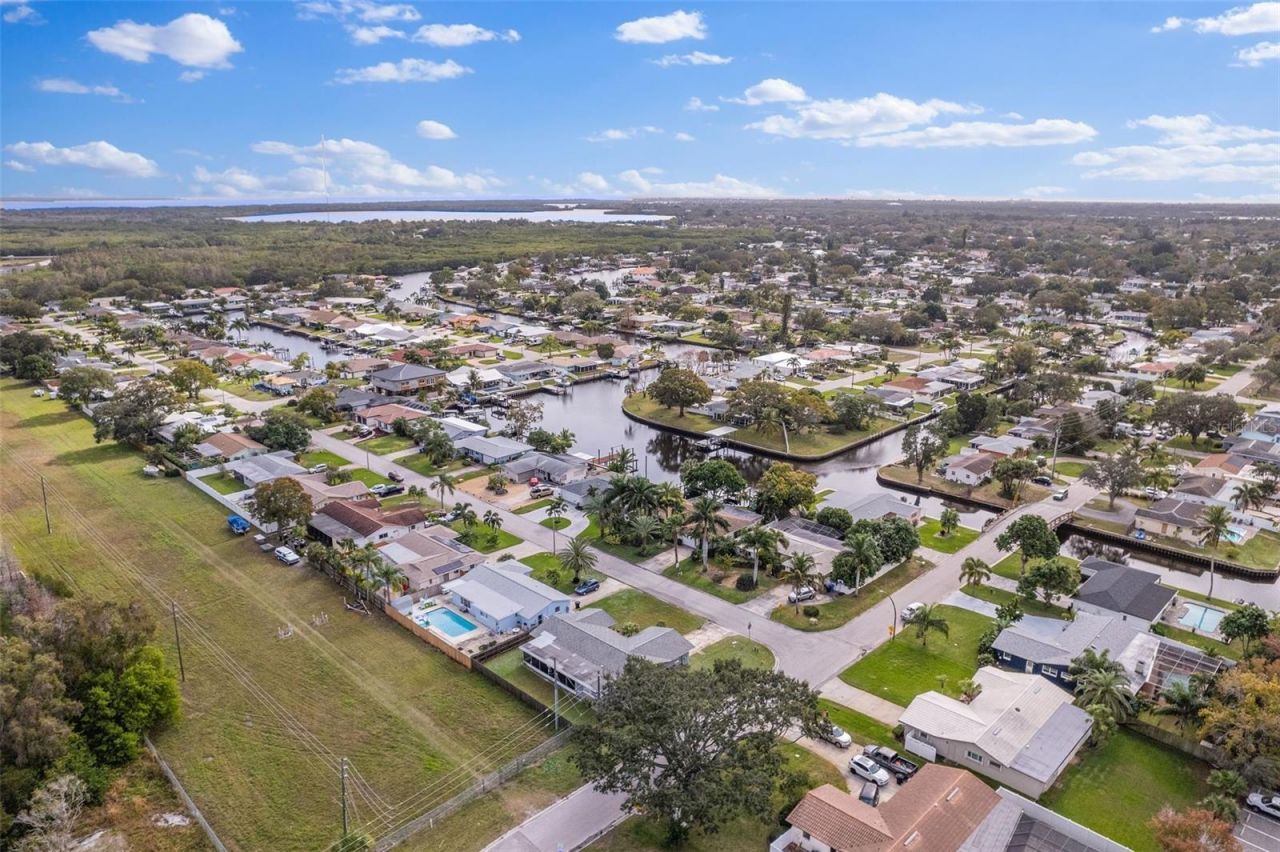 170 98th Avenue N, Saint Petersburg, FL 33702 Photo