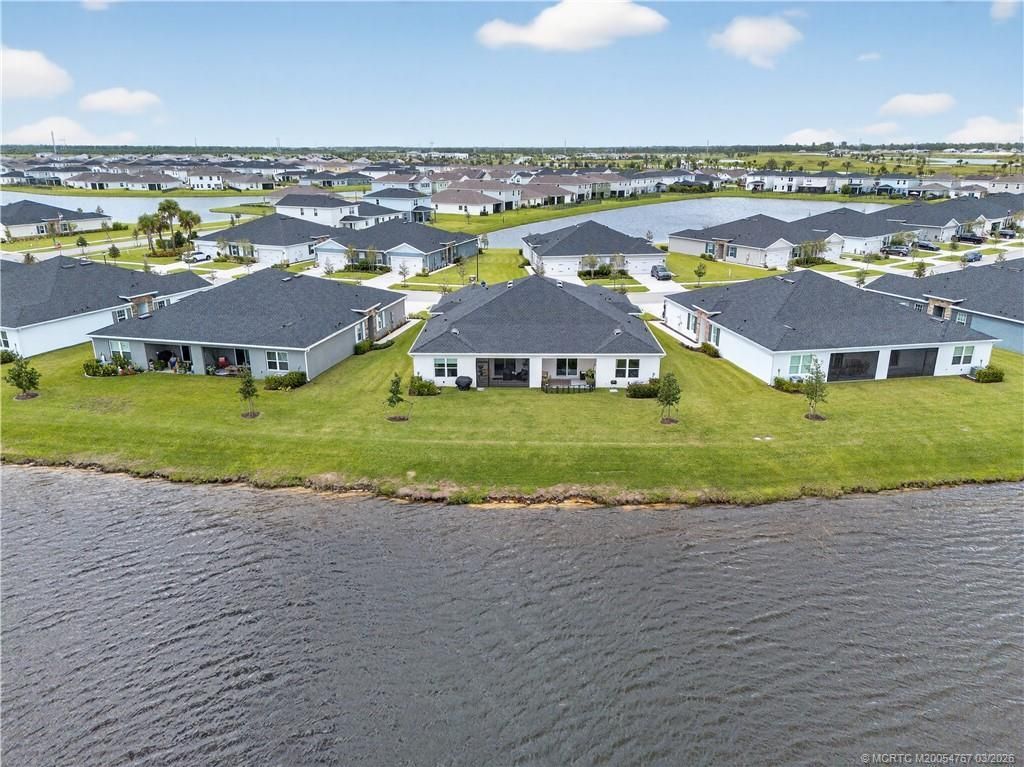 9473 SW Libertas Way, Port Saint Lucie, FL 34987 Photo