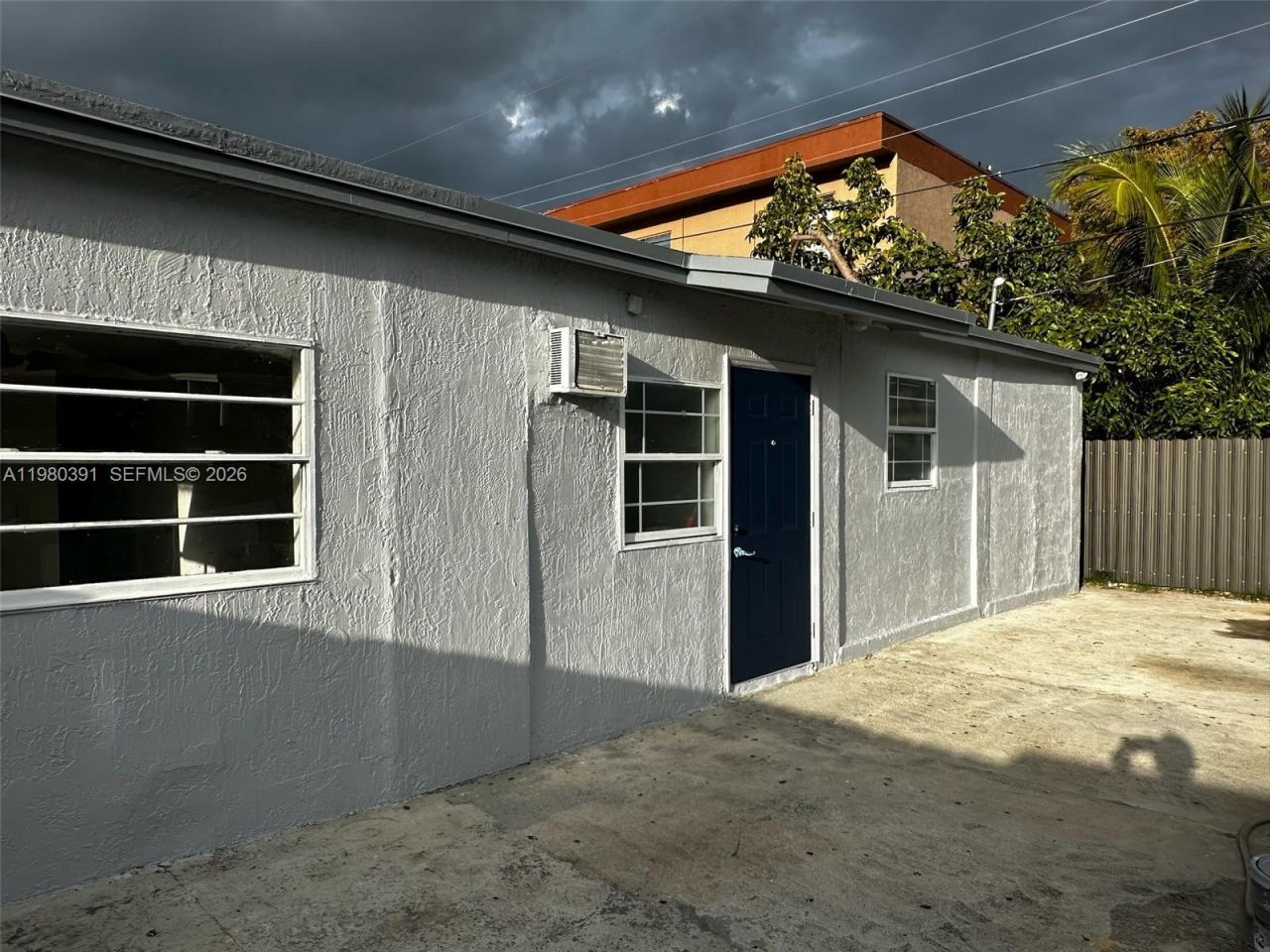 2223 NW 32nd St, Miami, FL 33142 Photo