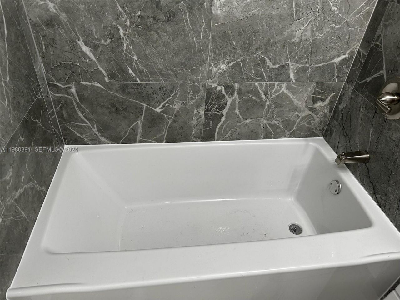 2223 NW 32nd St, Miami, FL 33142 Photo