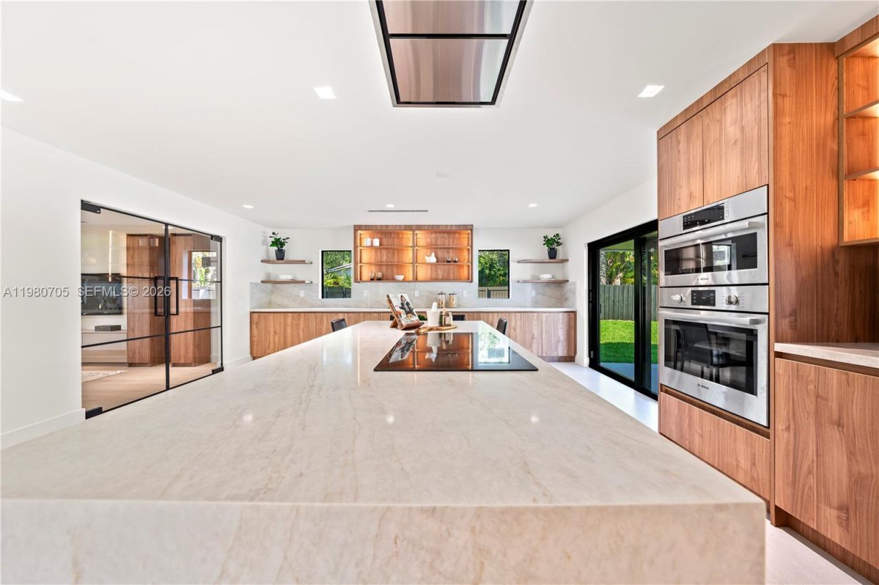 14323 SW 80th Ave , Palmetto Bay, FL 33158 Photo