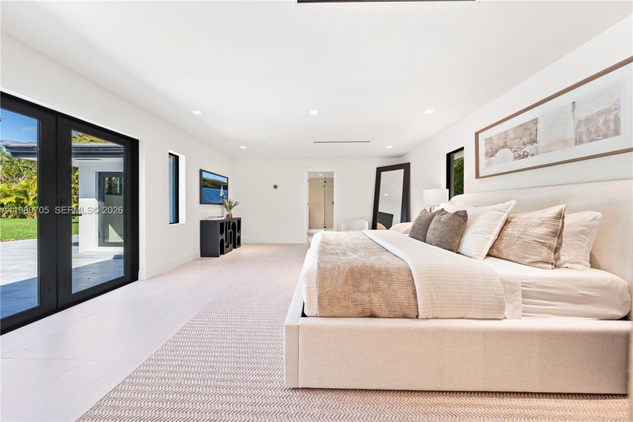 14323 SW 80th Ave , Palmetto Bay, FL 33158 Photo