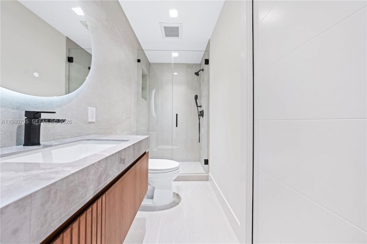 14323 SW 80th Ave , Palmetto Bay, FL 33158 Photo