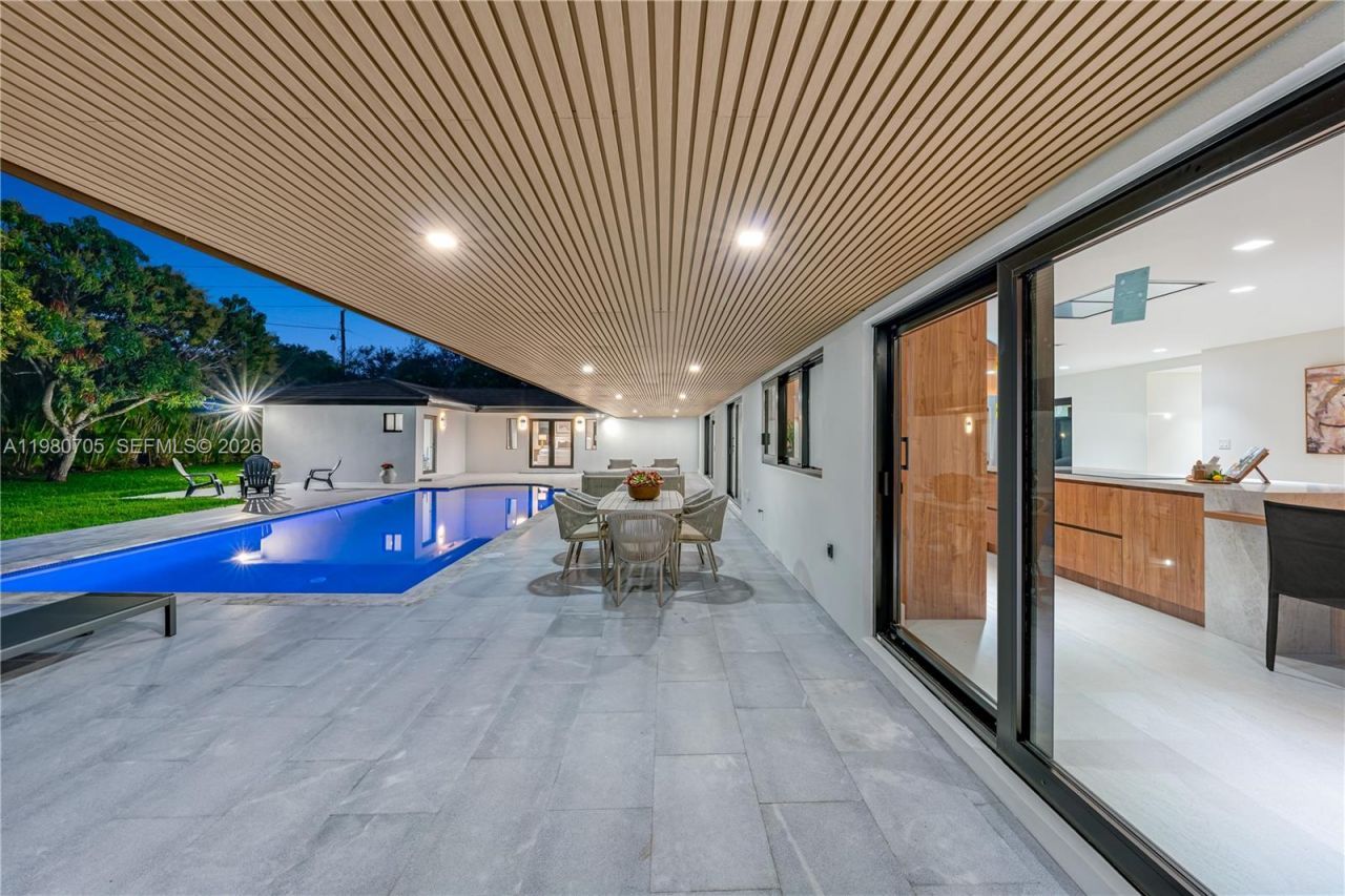 14323 SW 80th Ave , Palmetto Bay, FL 33158 Photo