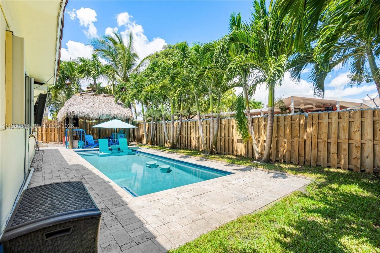 3127 NW 68th St, Fort Lauderdale, FL 33309 Photo
