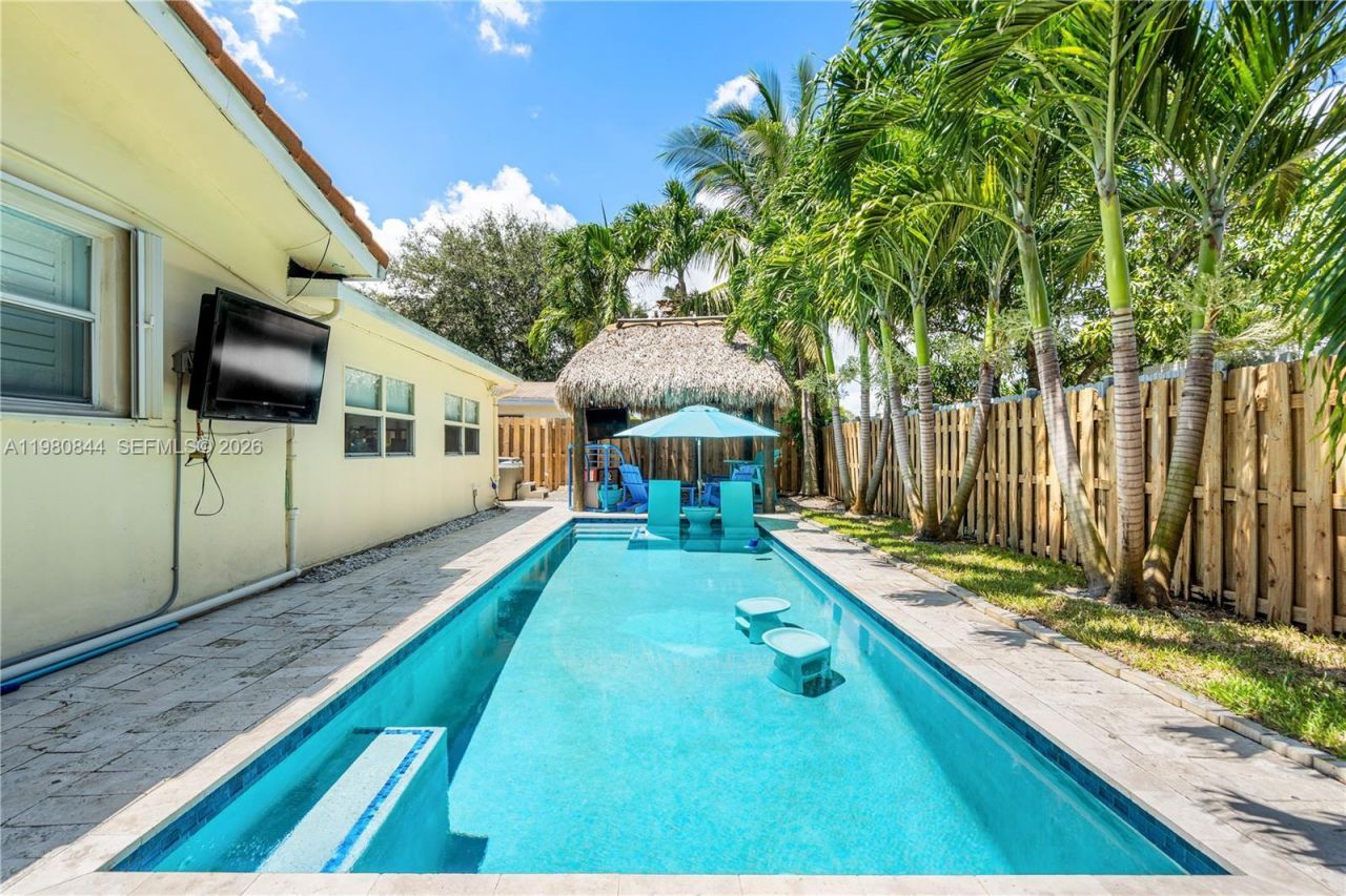 3127 NW 68th St, Fort Lauderdale, FL 33309 Photo