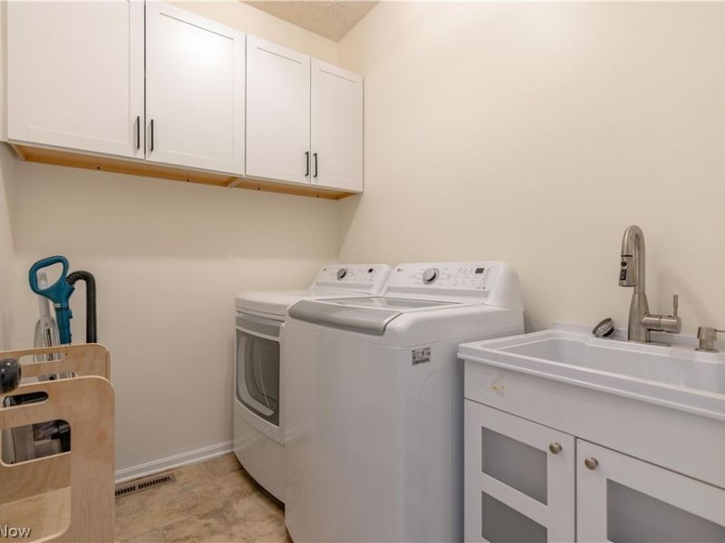 5879 Northampton Drive, Medina, OH 44256 Photo 15