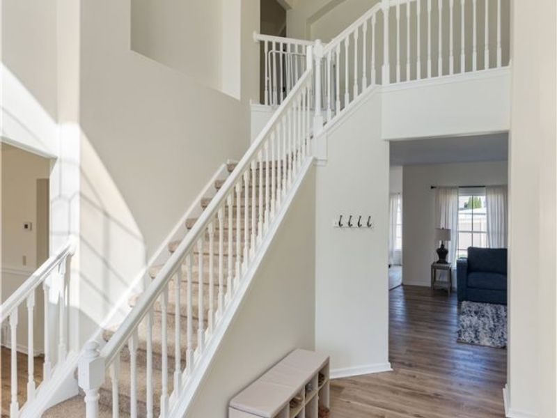 5879 Northampton Drive, Medina, OH 44256 Photo 2