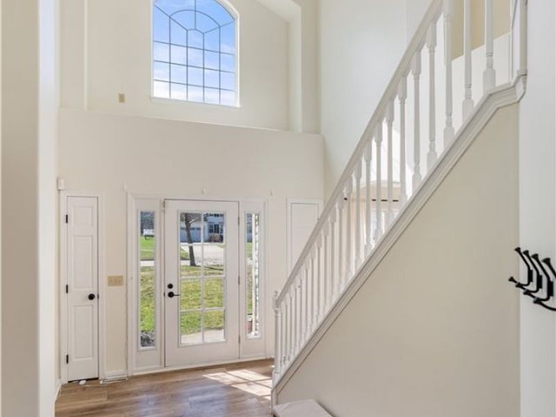 5879 Northampton Drive, Medina, OH 44256 Photo 3