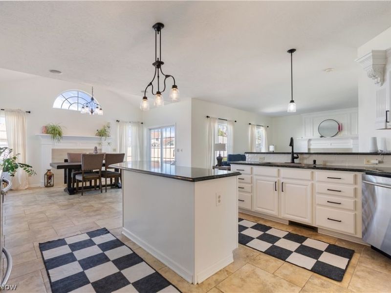 5879 Northampton Drive, Medina, OH 44256 Photo 8