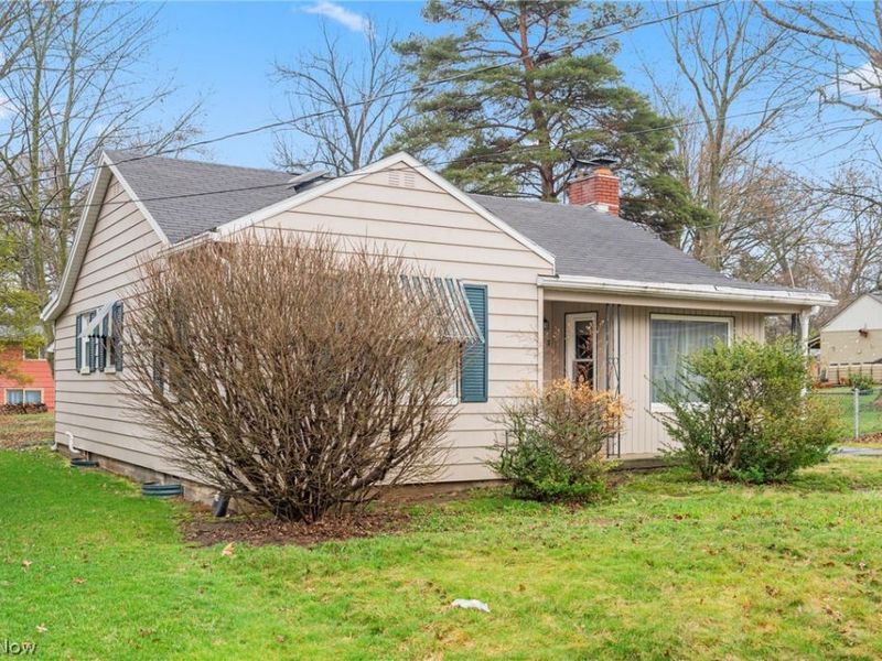 423 S 14th Street, Sebring, OH 44672 Photo 2