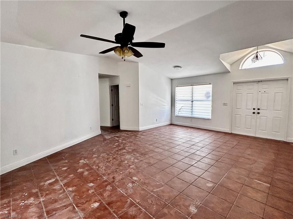 310 SE 29th Ter, Cape Coral, FL 33904 Photo