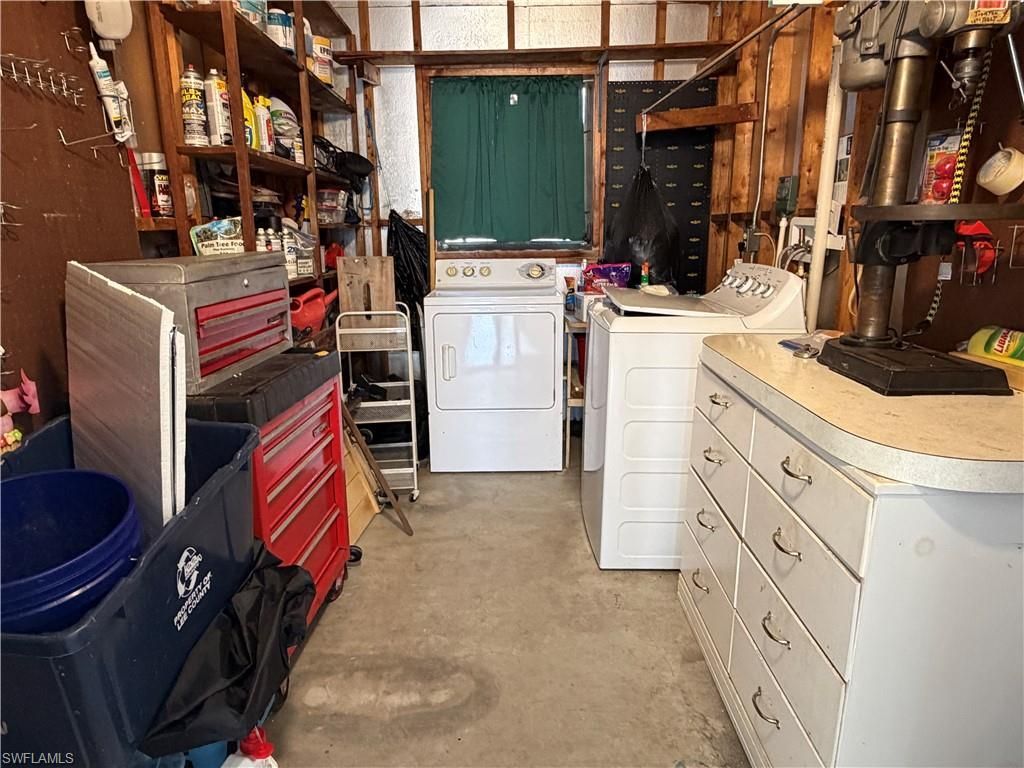 201 Captains Walk, North Fort Myers, FL 33917 Photo