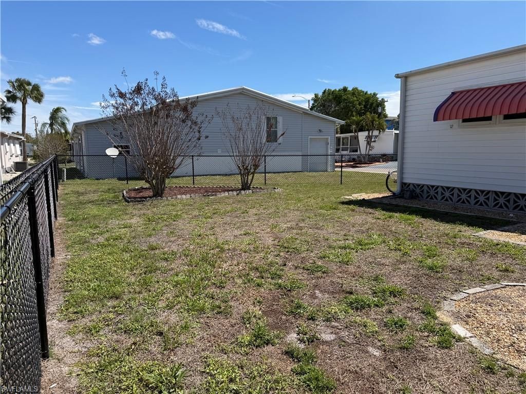 201 Captains Walk, North Fort Myers, FL 33917 Photo