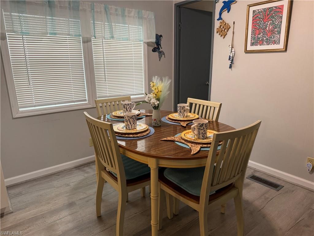 201 Captains Walk, North Fort Myers, FL 33917 Photo