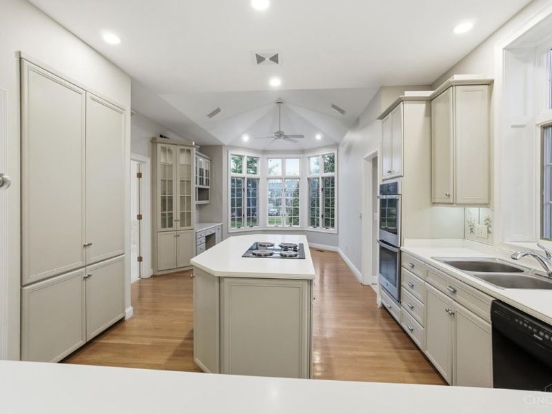 213 Belmont Court, Loveland, OH 45140 Photo 13