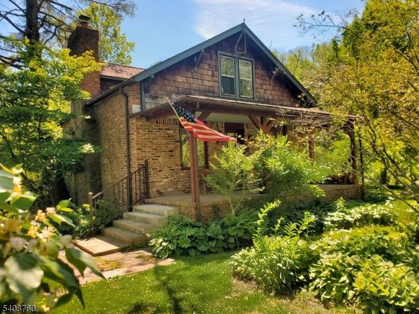 69 Kostenbader Rd, Hope, NJ 07825