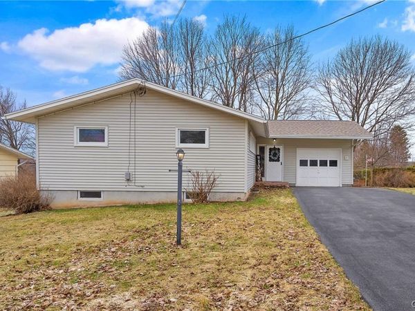 123 Forrest Way , Camillus, NY 13031