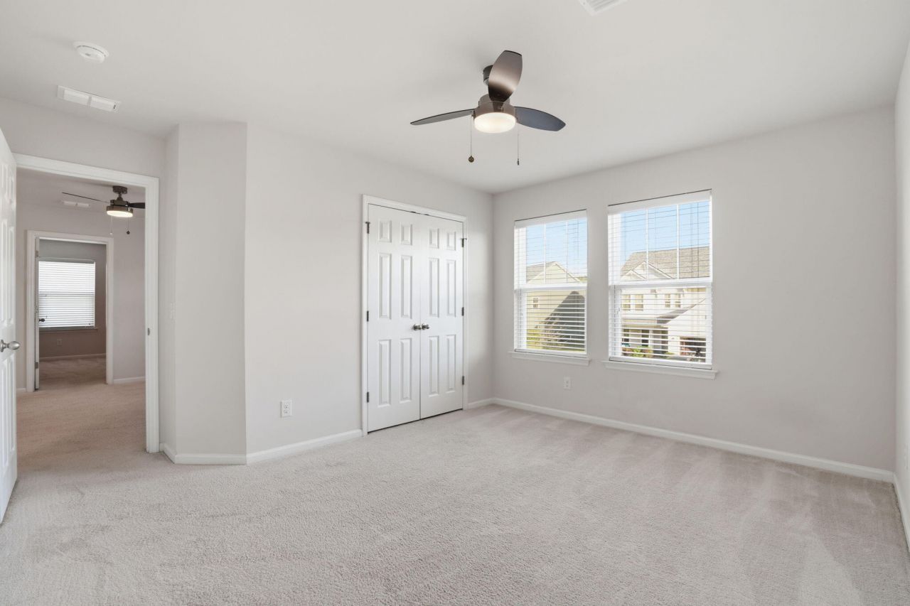 416 Northern Red Oak Drive Photo 17