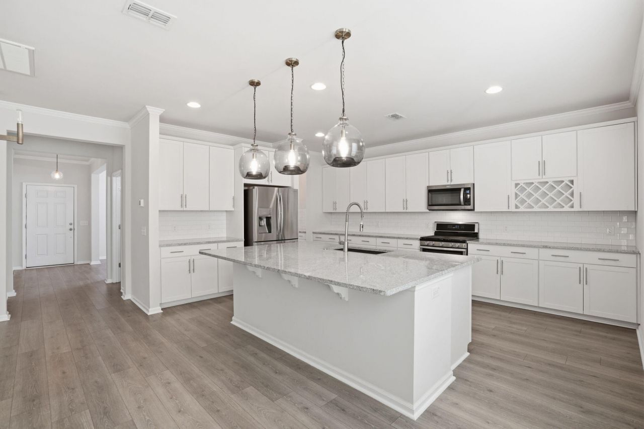 416 Northern Red Oak Drive Photo 5