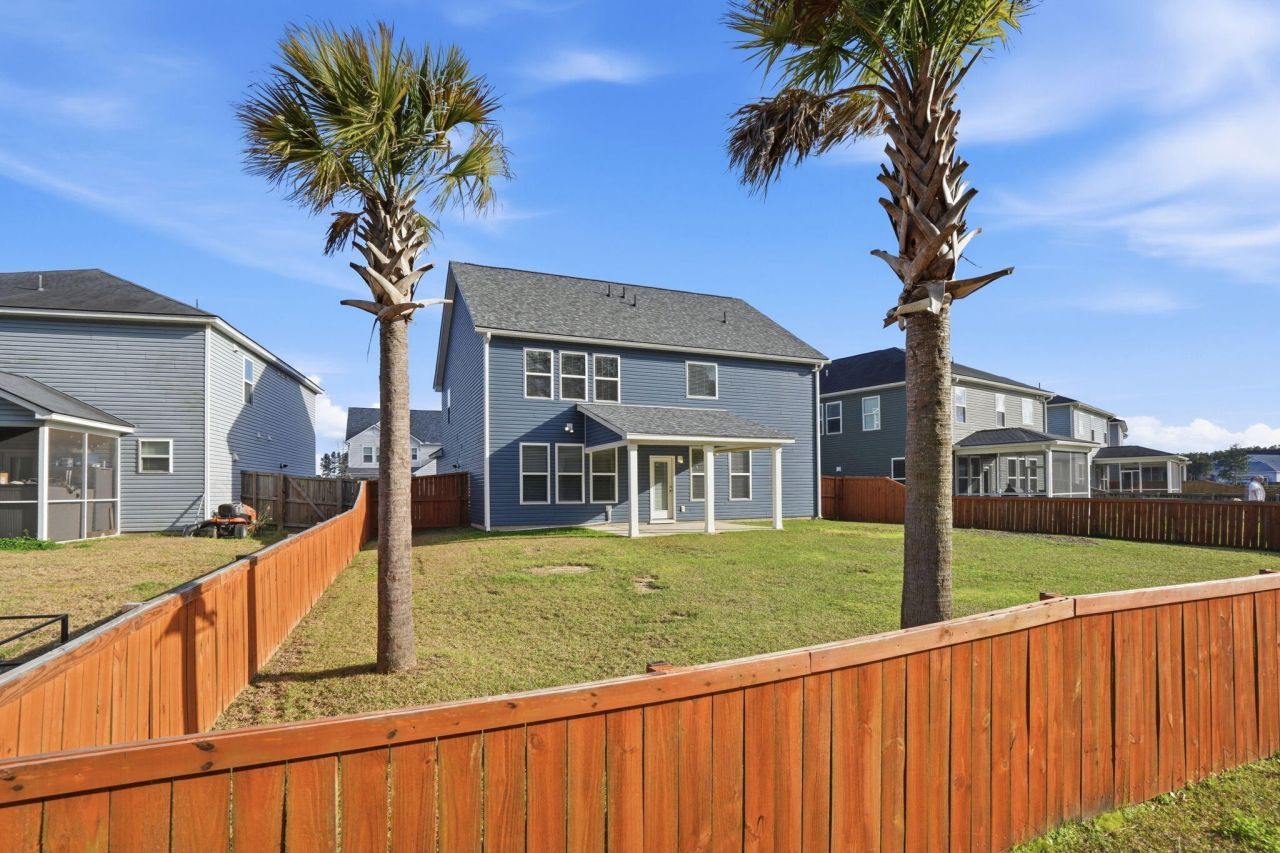 416 Northern Red Oak Drive Photo 7