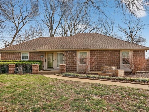 14930 Tomasha Drive, Independence, MO 64055