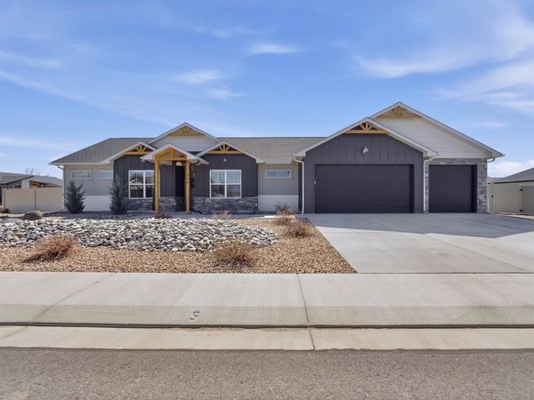 734 Flamecrest Drive , Fruita, CO 81521