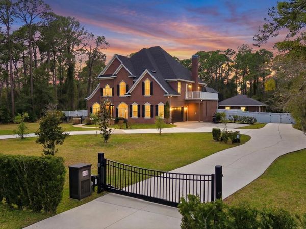 438 Fort Florida Road, DeBary, FL 32713