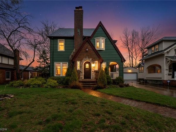 708 Park Avenue, Elyria, OH 44035