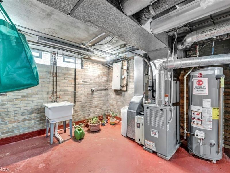 708 Park Avenue, Elyria, OH 44035 Photo 19