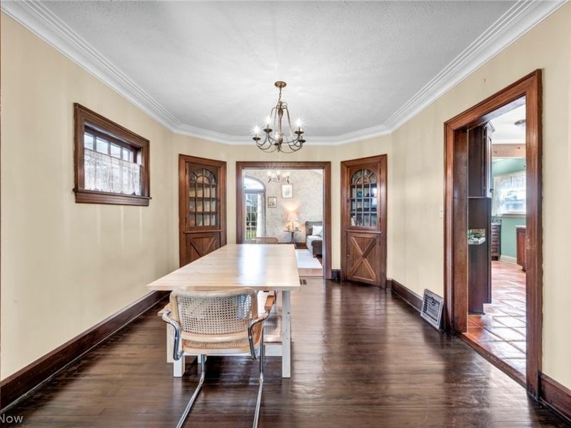 708 Park Avenue, Elyria, OH 44035 Photo 4