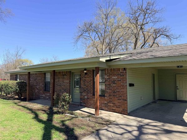 519 Frank t bunton Street , Lonoke, AR 72086